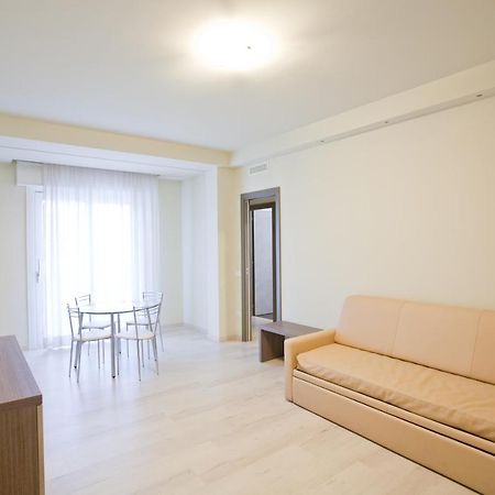 Residence Elisabetta Cesenatico Ngoại thất bức ảnh
